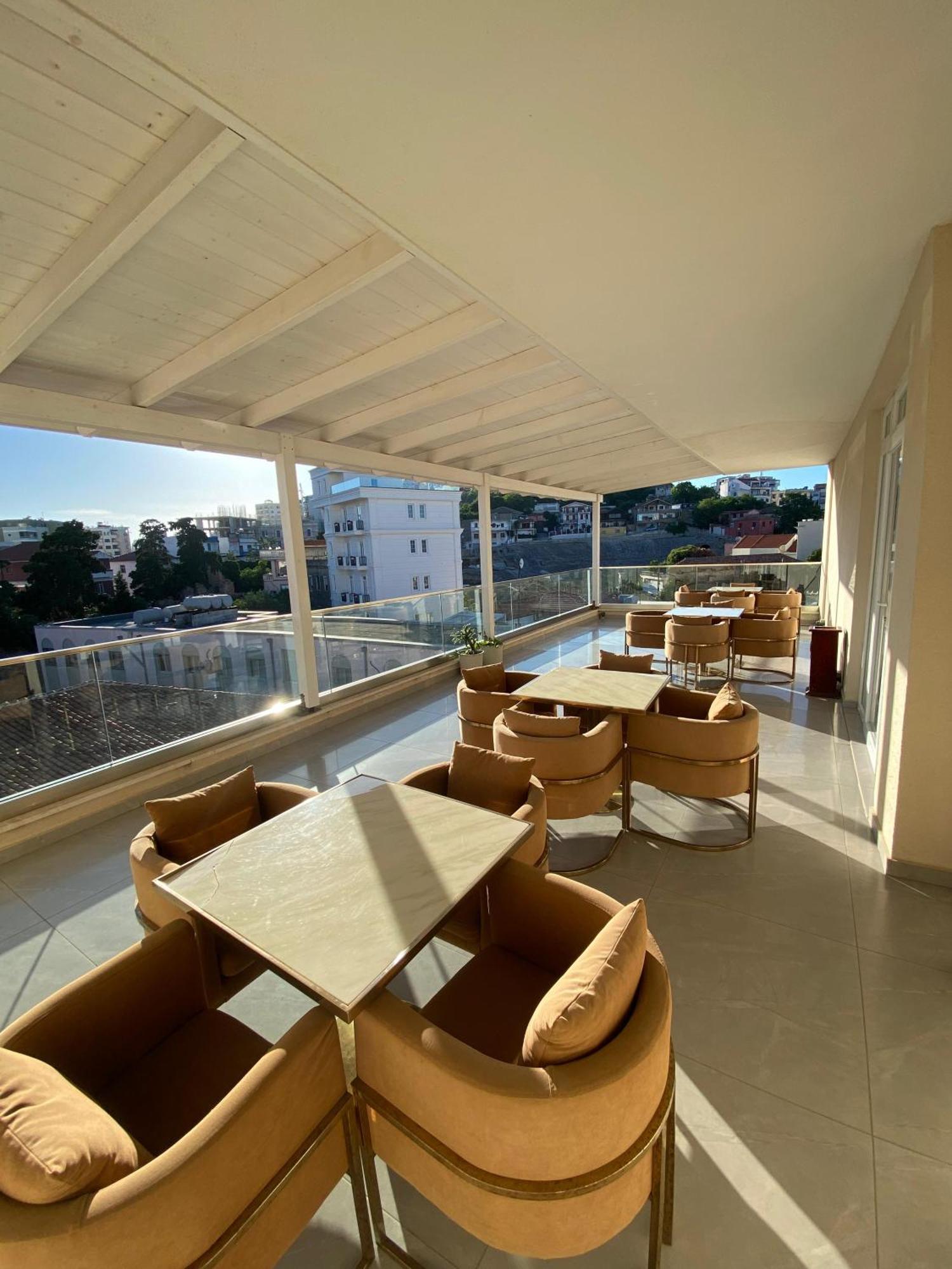 Brais Hotel 4*